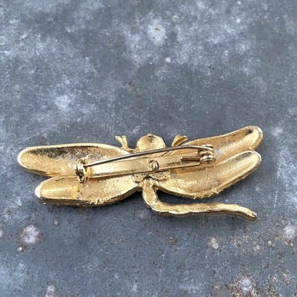 Vintage gold tone painted multicolor Dragonfly Brooch - Picture 2 of 2
